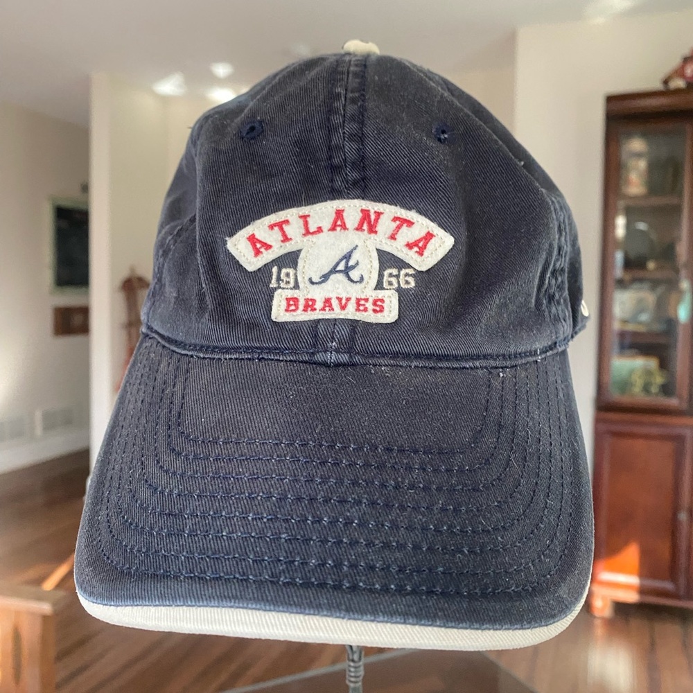 Vintage Atlanta Braves Navy Blue Ball Cap